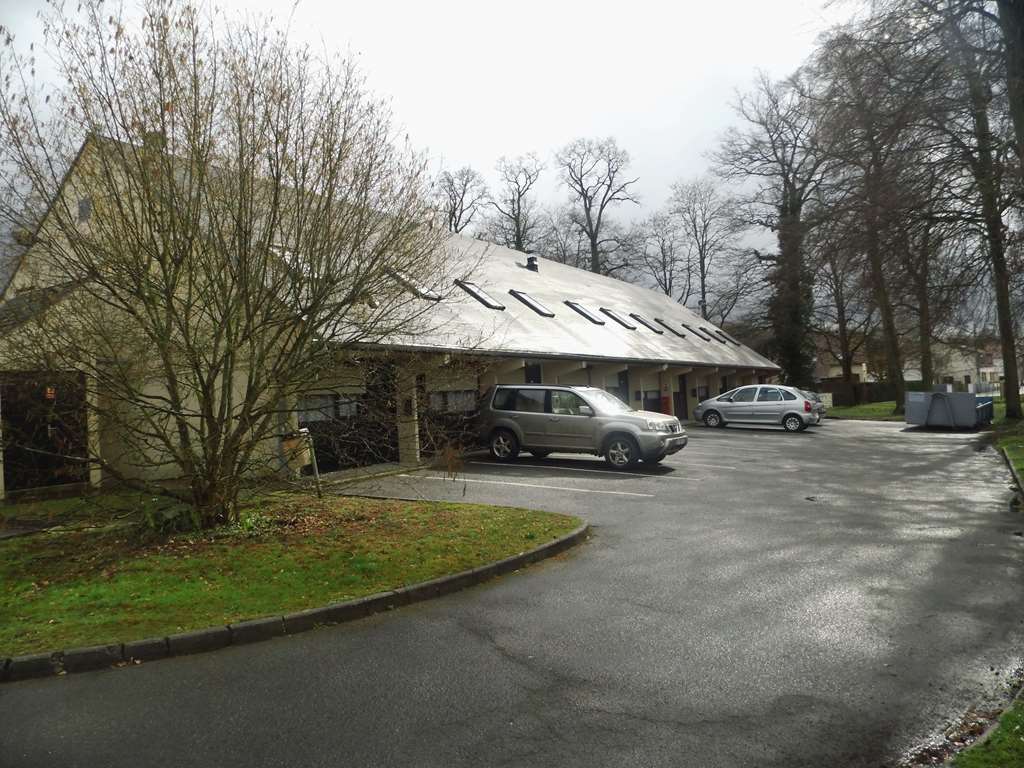 Campanile Hotel Compiegne Exterior photo